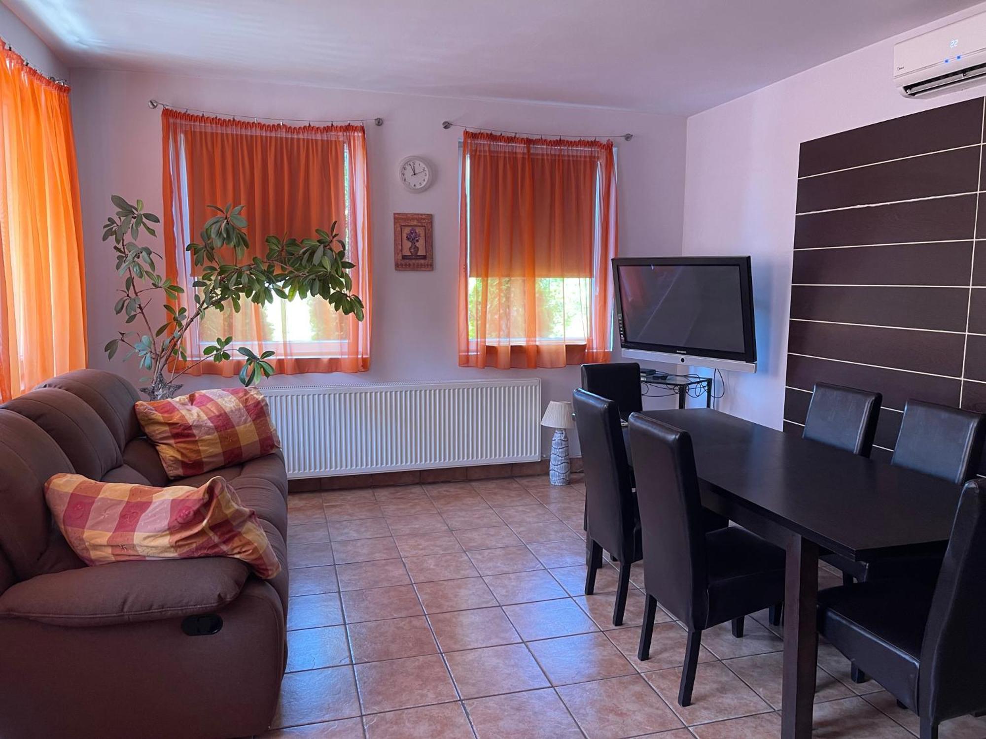 Panni Vendeghaz Otel Egerszalók Dış mekan fotoğraf
